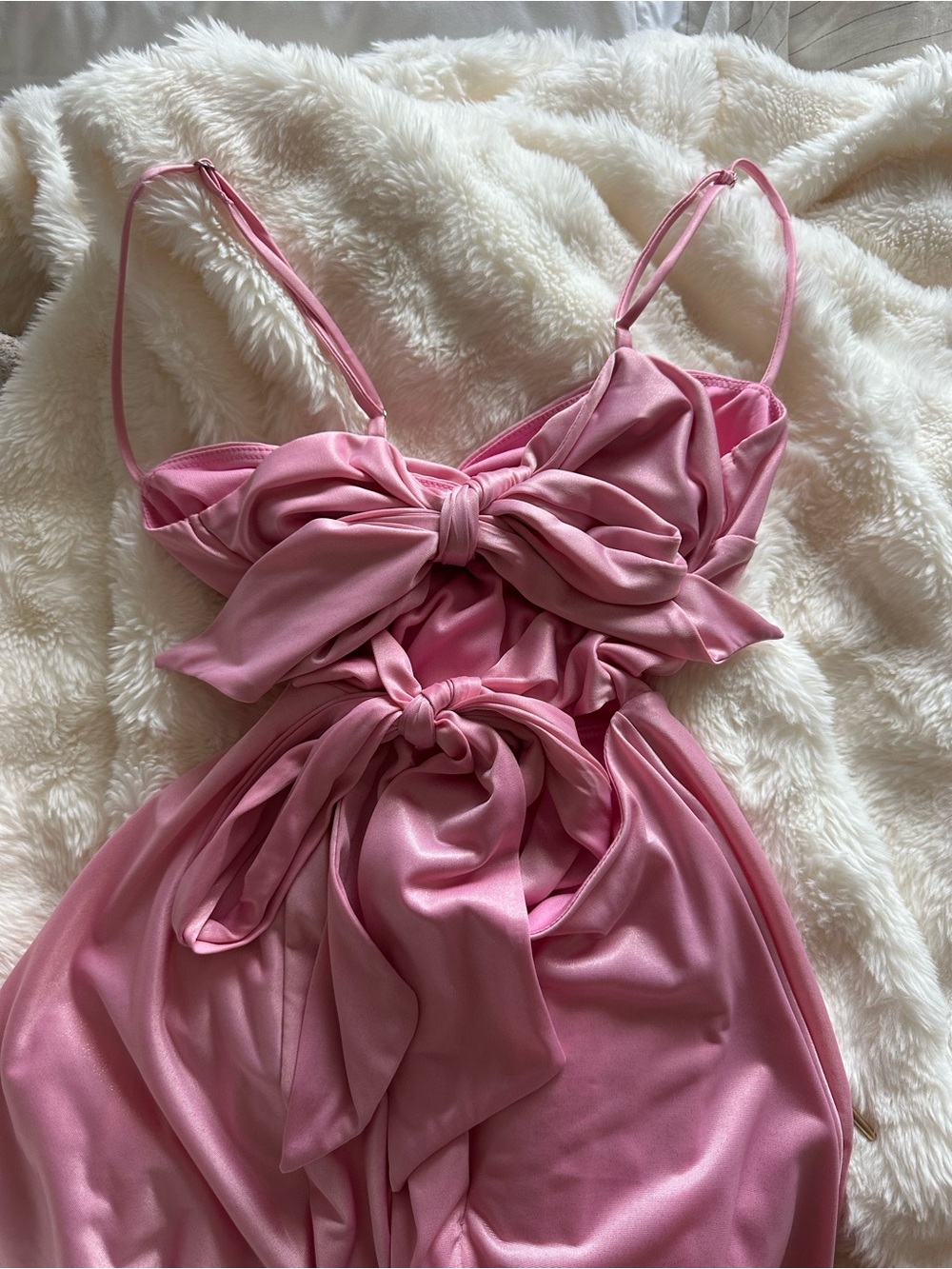 Lucy in the Sky Bubblegum Pink Dress with Twist Bodice - Picture 4 of 4